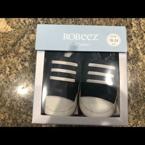 Robeez 18-24 months navy tennis shoes NWT